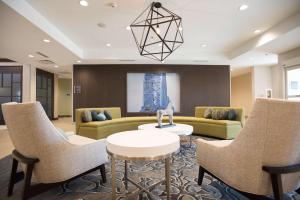 Un lugar para sentarse en Homewood Suites By Hilton Paducah