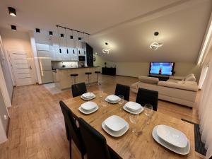 Imagen de la galería de Tyniecka 118K - Prestige Apartment by JSO, en Cracovia