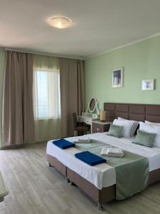 Una cama o camas en una habitación de Villa Eagle Eye Montenegro