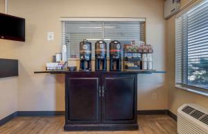 Kaffi- og teaðstaða á Extended Stay America Suites - Houston - The Woodlands