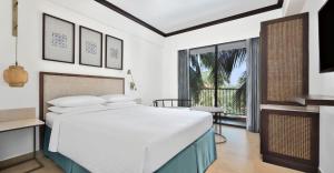 Katil atau katil-katil dalam bilik di Fairfield by Marriott Goa Anjuna