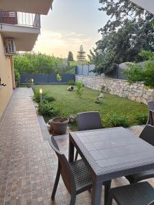 Κήπος έξω από το B&B Villa Chiara Bed and Breakfast