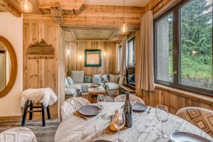 Prostor za sedenje u objektu Appartement FORNET à l'Hôtel LE VAL D'ISERE