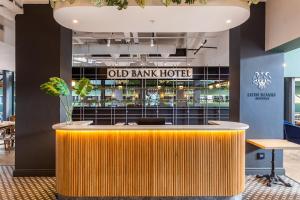 Лаундж или бар в Old Bank Hotel - Lion Roars Hotels & Lodges