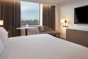 Легло или легла в стая в Hilton Dublin Airport