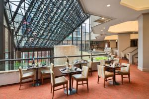 O zonă de relaxare la DoubleTree by Hilton Hotel Philadelphia Center City