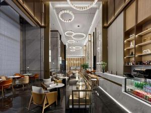 Tragos en DoubleTree by Hilton Chengdu Riverside - Close to Panda Base and Chengdu East Railway