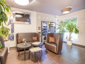 Кът за сядане в B&B Hotel Stuttgart-Vaihingen