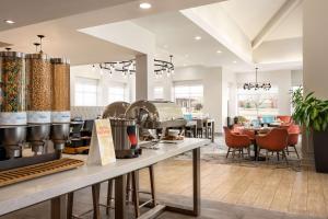 Hilton Garden Inn Fort Collins 휴식 공간