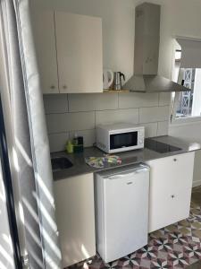 Kuchyň nebo kuchyňský kout v ubytování Apartamentos Punta Elena Beach