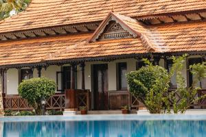 Bazen u objektu Cocobay Resort Kumarakom ili u blizini