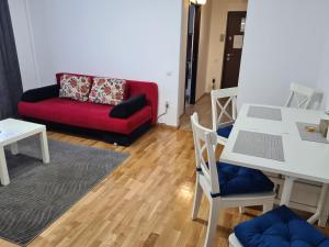 O zonă de relaxare la Apartament Alina