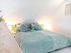 Tempat tidur dalam kamar di Eleonor Accommodation