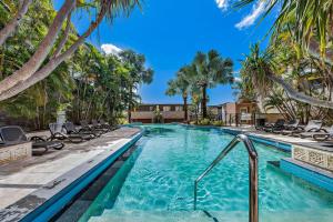 Piscina a Mirage Whitsundays o a prop