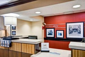 Foto de la galería de Hampton Inn Albany-Wolf Road en Albany