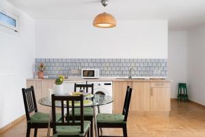 A kitchen or kitchenette at Casa Rosi