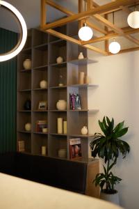 Biblioteca no apart-hotel