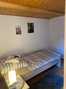 Llit o llits en una habitació de Basler Ferienwohnung