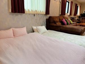 Кровать или кровати в номере CuteFamilyHouse! 8min Shinjuku 5minJR 3minSubway Cozy,Quiet KidsFree Under6yrs