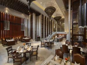 Restaurant o un lloc per menjar a ITC Mughal, A Luxury Collection Resort & Spa, Agra