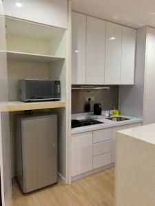 Dapur atau dapur kecil di 118 Apartment Tanjung Tokong by Yen's Sojourn