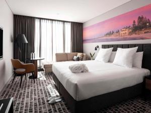 Кровать или кровати в номере Novotel Perth Murray Street