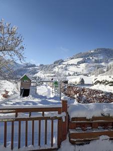 Splošen pogled na gorovje oz. razgled na gore, ki ga ponuja gostišče