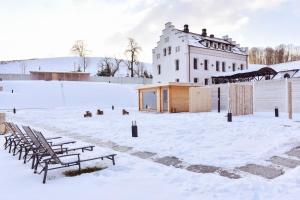 Το Hotel Pałac Jugowice τον χειμώνα