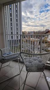 Uma varanda ou terraço em Lovely apartment in City Center