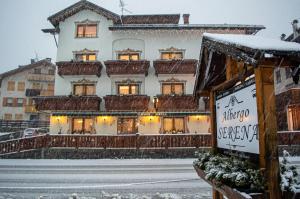 Το Hotel Serena - Tre Cime Views τον χειμώνα