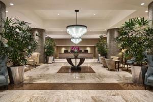 A seating area at Sheraton Grand Rio Hotel & Resort