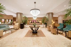 A seating area at Sheraton Grand Rio Hotel & Resort