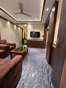 Телевизия и/или развлекателен център в Hotel Mangalore Stay INN