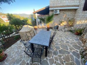 Balkon atau teras di Private Luxury Villa with Pool in Kaş Peninsula