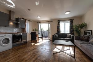 Η κουζίνα ή μικρή κουζίνα στο Apartment with free P for Van.