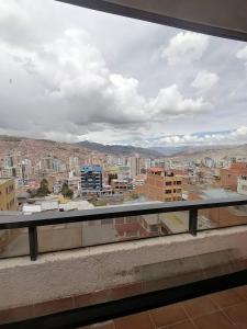 General view ng La Paz o city view na kinunan mula sa apartment