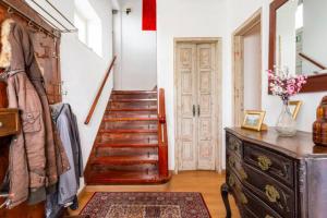 Foto da galeria de Lanui Vintage Guest House em Sintra