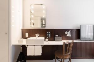 Una cocina o kitchenette en Ruby Hanna Hotel Stuttgart