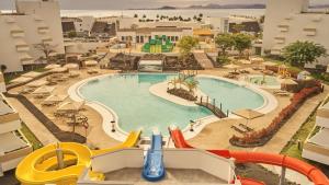 Bazen u ili blizu objekta Dreams Lanzarote Playa Dorada Resort & Spa