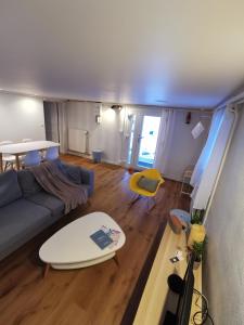 Atpūtas zona naktsmītnē L'Orée, appartement cosy, 4 à 6 pers