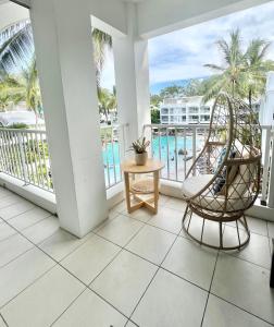 Piscina a Palm Cove Beach Club Penthouse o a prop