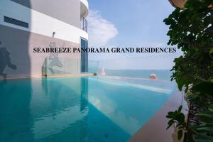 Bazen v nastanitvi oz. blizu nastanitve SeaBreeze Panorama Grand Residences