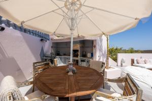 A seating area at Luxurious & Famous Villa of Dutch TV Show