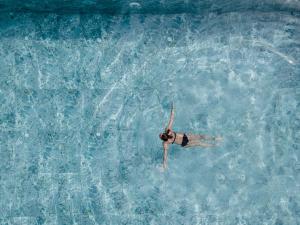 Swimmingpoolen hos eller tæt på Unique Life Style Hotel