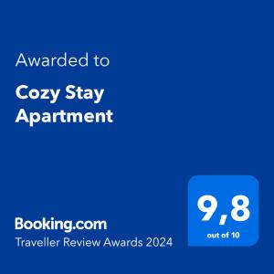 Certifikát, ocenenie alebo iný dokument vystavený v ubytovaní Cozy Stay Apartment