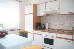 Кухня или мини-кухня в Apartment für 2, nicht für Monteure
