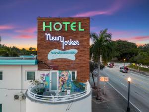 The New Yorker Miami Hotel 면허증, 상장, 서명, 기타 문서