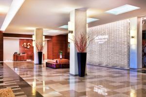 The Westin Washington Dulles Airport पर बैठने की जगह