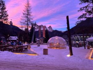 O vedere generală la munți sau o vedere la munte luată de la acest hotel