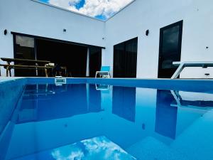 Sundlaugin á Villa Aelia - 3 chambres - Piscine privée. eða í nágrenninu